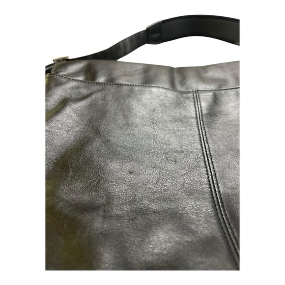 Kenneth Cole New York Black Leather Messenger Laptop Bag with Adjustable Strap - Picture 10 of 11